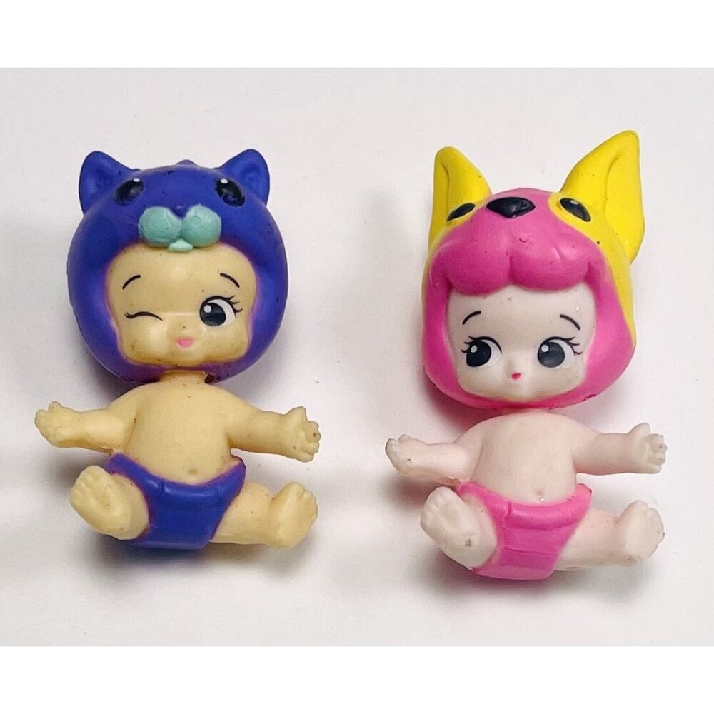 Lot 2 Moose Toys TWOZIES Dolls Mini Figures Babies Infants 2" Purple Pink EUC